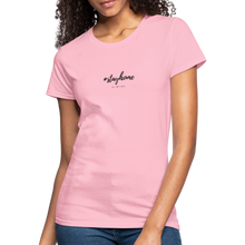 Laden Sie das Bild in den Galerie-Viewer, Women&#39;s Jersey T-Shirt - pink
