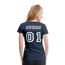 Laden Sie das Bild in den Galerie-Viewer, Women’s Premium T-Shirt &quot;Queen 01&quot; - navy
