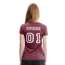 Laden Sie das Bild in den Galerie-Viewer, Women’s Premium T-Shirt &quot;Queen 01&quot; - heather burgundy
