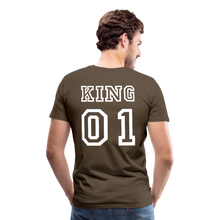 Laden Sie das Bild in den Galerie-Viewer, Men&#39;s Premium T-Shirt &quot;King 01&quot; - noble brown
